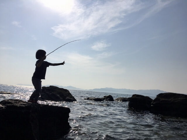 簡単 海釣りで子供でも絶対に魚が釣れる方法 ベテラン釣り師推奨