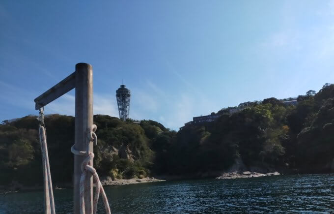 船からの江ノ島